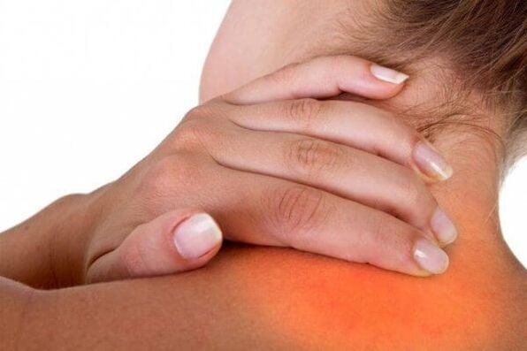 Neck pain is a symptom of osteochondrosis.